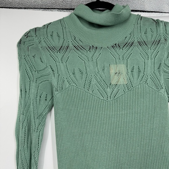 NWT Free people Pretty in Pointelle Turtleneck Bodysuit in green - Picture 2 of 8